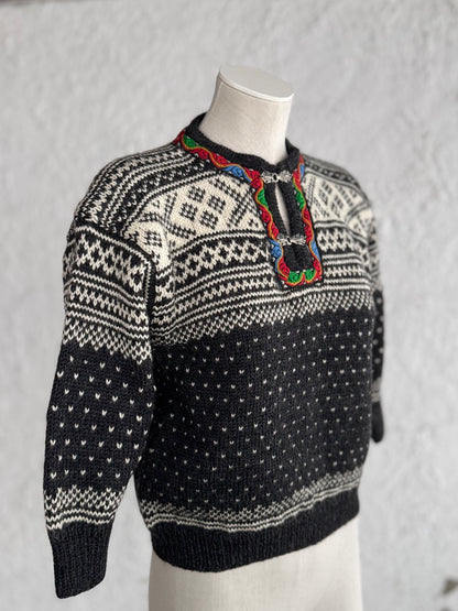 1980s norwegian vintage wool setesdal sweater • hand-knit