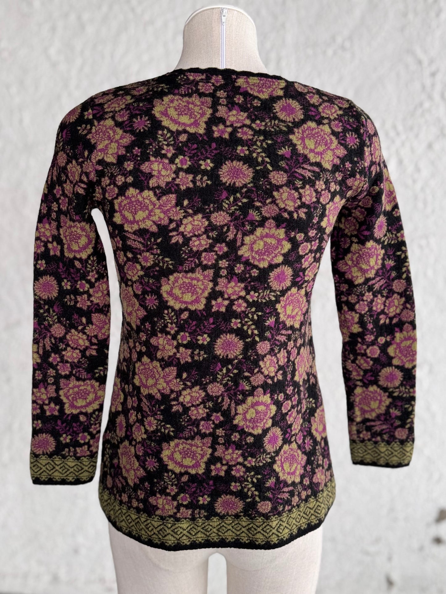 Y2K flower pattern merino wool sweater • Dunque