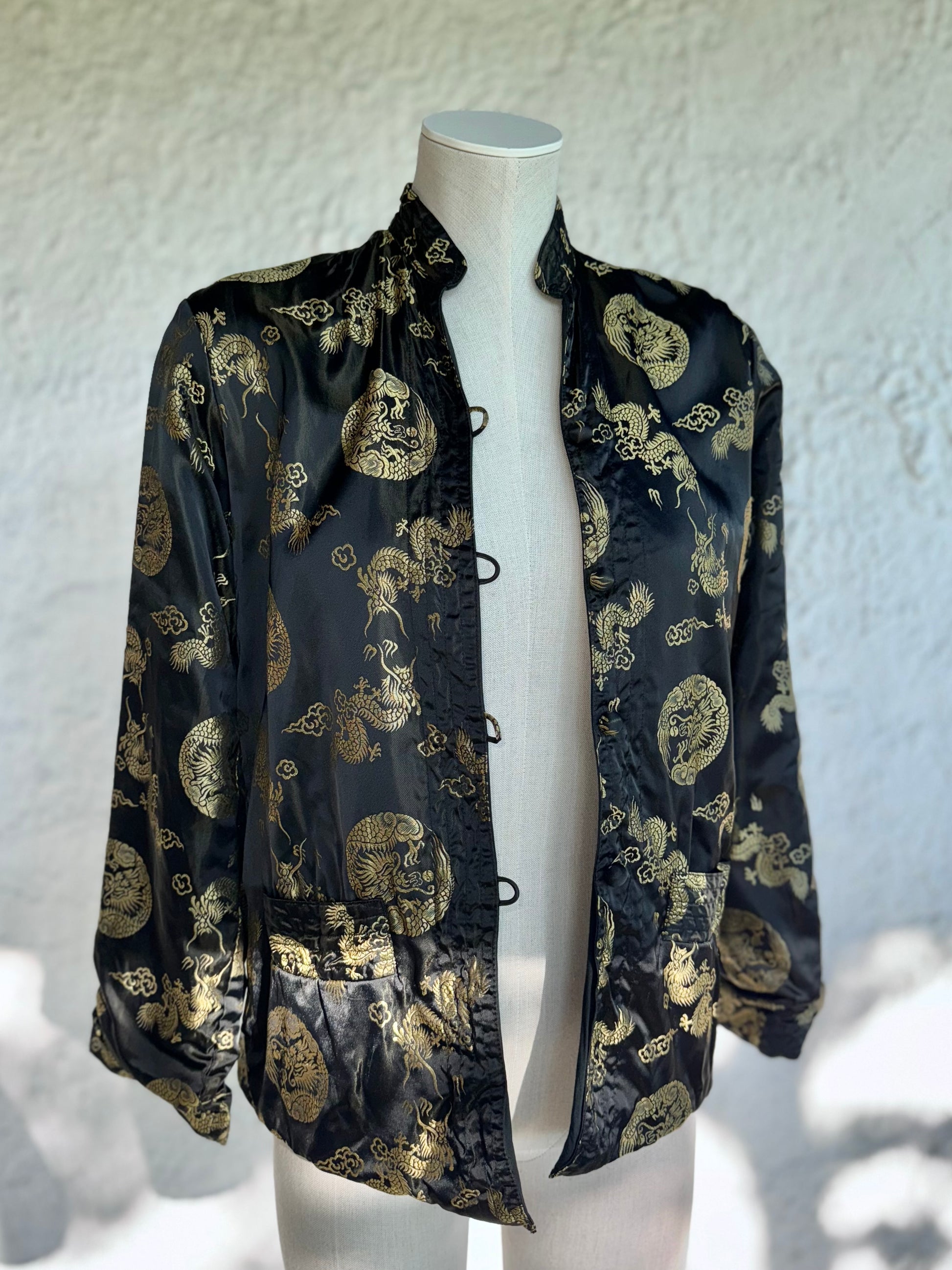 1960s vintage black silk & golden dragons jacket • Solz Squirrel