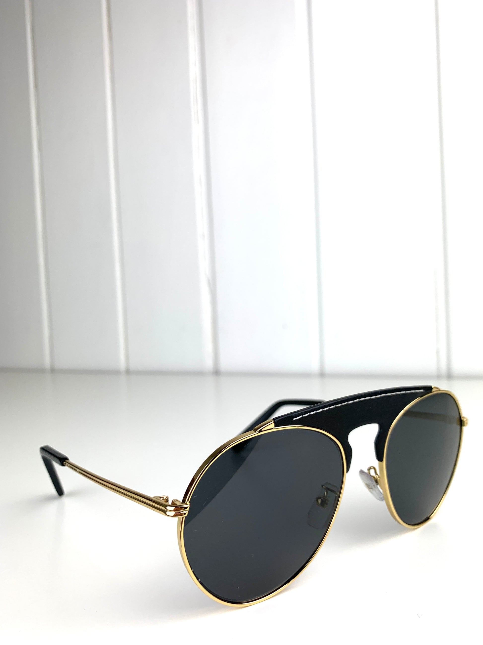 Loewe Black Aviator Sunglasses ∙ LW4005U